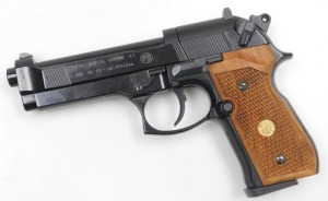 A Beretta CO&sup2; air pistol, calibre 4.5mm. (.177), cased with instructions. - 2