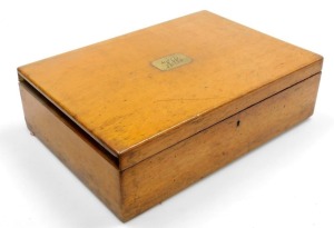 A Victorian oak canteen box, with monogram engraved brass escutcheon, containing assorted plated flatware, 45cm wide. - 4