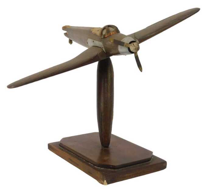 A mid century wooden model of a hurricane, on a wooden stand, 25cm high. (AF)