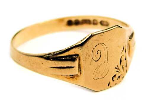 A 9ct gold signet ring, the rectangular panel bearing the initial C, with Art Deco shoulders, London 1968, ring size M&frac12;, 1.4g all in.