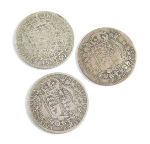 Three Victorian silver half crowns, 1900, 1891 and 1888, 1.31oz. (3)