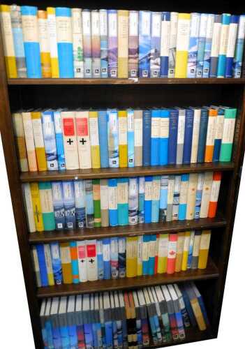 Various books relating to British and German aircraft, etc., published predominantly by Putnam. (contents of 1 bookcase)