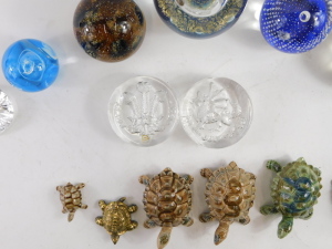A group of modern glass paperweights and Wade, including a Langham glass paperweight signed by Paul Miller, 13/250, boxed, another Langham glass paperweight, two Caithness paperweights, and others, and a small group of Wade tortoises. (1 tray) - 2