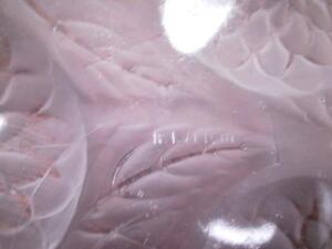 A 1930's Lalique Art Deco frosted glass pendant light shade of hemispherical - 3