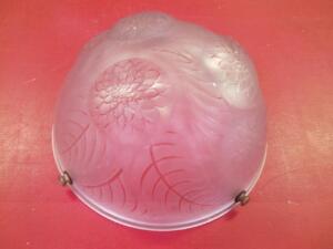 A 1930's Lalique Art Deco frosted glass pendant light shade of hemispherical - 4
