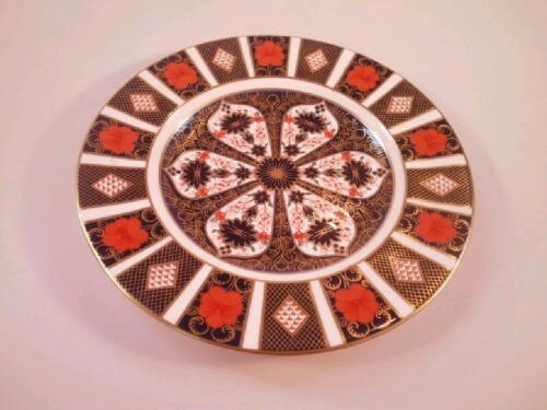 A Royal Crown Derby Imari cigar pattern plate