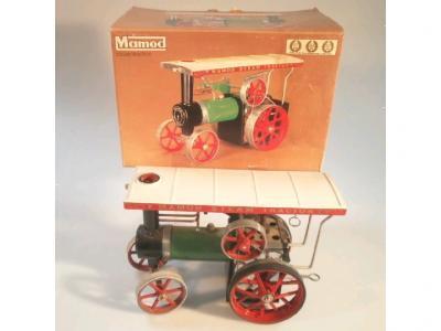 A Mamod steam tractor