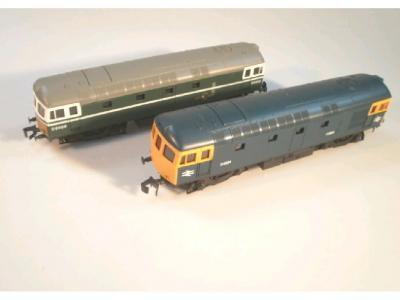 A Lima 0 scale plastic electric Birmingham RCW Type 2 trains