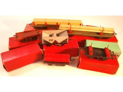 Ten boxed Hornby Trains rolling stock including four No.1 lumber wagons