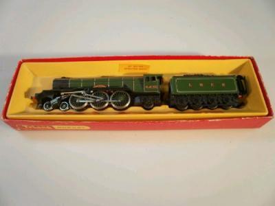 A Tri-ang Hornby 'The Flying Scotsman' engine and tender