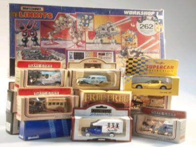 A Matchbox Linkaits boxed construction game