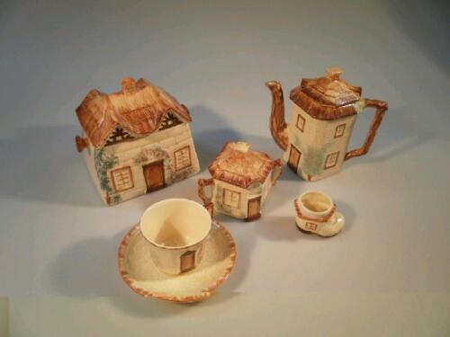 A large quantity of cottage ware by Keal Street Pottery Ltd