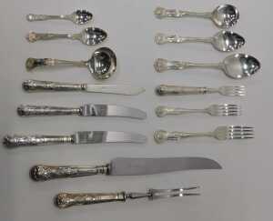 A William Yates of Sheffield King's pattern silver part canteen of cutlery, comprising six meat... - 3