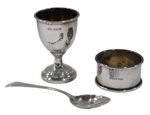 A George VI silver christening set, by Arthur Price & Co, comprising egg cup, 8cm high, teaspoon...