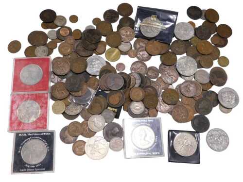 Various coins, Victorian and later, low denomination, commemorative crowns, some cased, other...