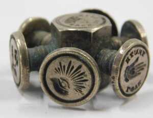 A Victorian wheel seal, with multiple wax seals, 3cm wide. - 2