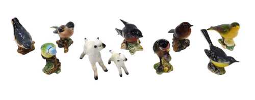 Various Beswick birds, to include robin 980, 9cm high, bluetit, other Beswick, lamb, etc. (a...