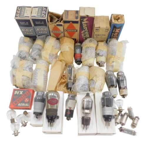 Various radio valves. (a large quantity)