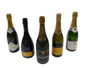 Five bottles of alcohol, to include Lanson Black Label Brut Champagne, 75cl, Vallois, Etienne...