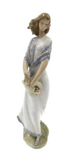A Lladro figure group Romantica, 36cm high, boxed. (AF)