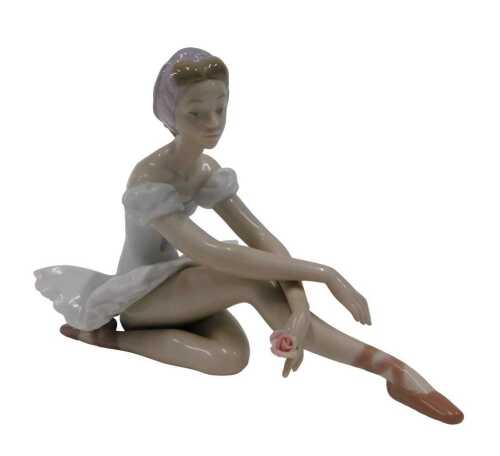 A Lladro figure Rose Ballet, number 05919, 14cm high. (boxed)