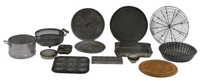 A quantity of English and Continental galvanised cooking related items, to include flan moulds,...