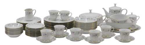 A Noritake Contemporary Longwood pattern part dinner service, number 2485, to include sauce boat...