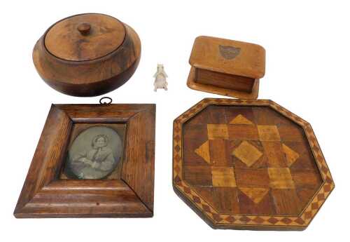 Various 19thC treen, a small oak frame, 15cm x 15cm, parquetry stand, RNIB carved box, etc. (a...