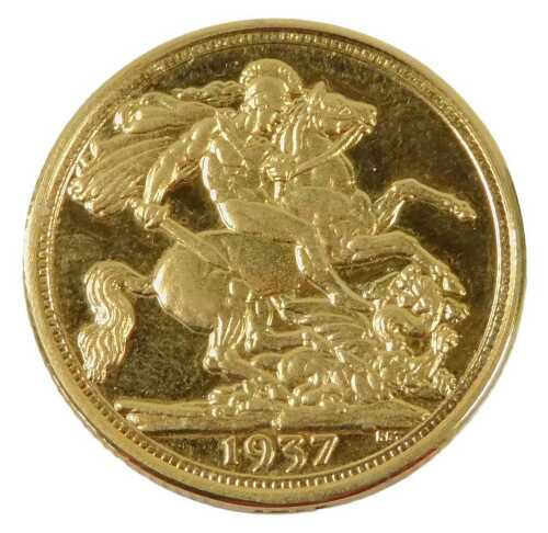 A replica Edward VIII sovereign stamped 1937.