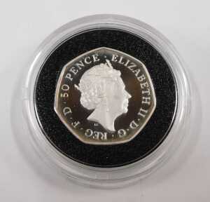 A Queen Elizabeth II silver 950th Anniversary of The Battle of Hastings 2016 fifty pence proof... - 2