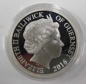 Coins. A Battle of The Somme silver proof five pound coin, Guernsey 2016, in outer case, boxed... - 2