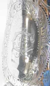 A Victorian silver tankard, of baluster form, with a beaded border and acanthus leaf scrolling... - 2