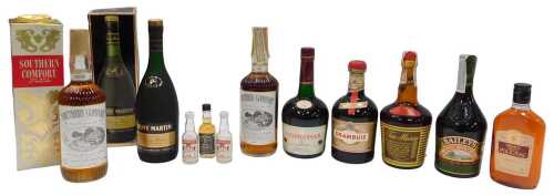 Alcohol, to include Southern Comfort, Drambuie, Tia Maria, miniatures, etc. (a quantity)