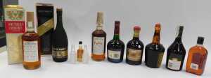 Alcohol, to include Southern Comfort, Drambuie, Tia Maria, miniatures, etc. (a quantity) - 2