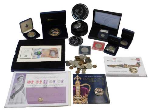 A group of commemorative and other coinage, to include a date stamp new 12-sided one pound date...