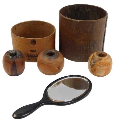 A late 19th/early 20thC bentwood gallon grain measure, of cylindrical form, 18cm high, 20cm...