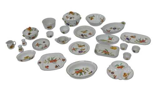 A group of Royal Worcester Evesham Vale dinnerwares, to include a vegetable dish and cover,...