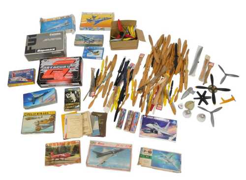 Model aircraft kits, to include a Revell Eurofighter JF 90-EFA, Italeri EF-2000 Eurofighter,...