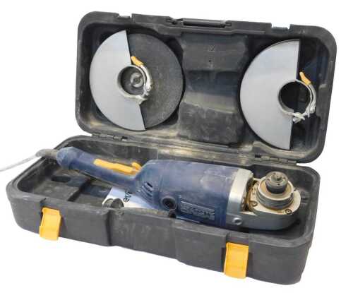 A B&Q Mag 2000C angle grinder, with box.