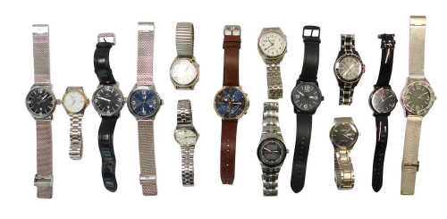 Various gentlemen's dress watches, to include Tommy Hilfiger, a solar-powered watch, a Lorus...