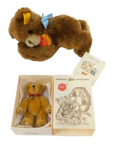 A Steiff Floppy mohair bear, and a Hermann miniature bear, boxed. (2)