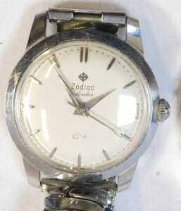 A group of gentleman's wristwatches and watch heads, to include Timex, Zodiac, Sanyo, cufflinks,... - 3