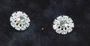 A group of costume jewellery, to include some from St James's Palace London Royal Collection... - 4