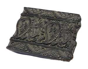 A wooden paisley printer's block, 14.5cm x 19cm.