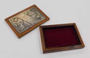 Bandi Paolo (20thC). Card games box, wood and silvered metal, 4cm high, 25cm wide, 17cm deep. - 3