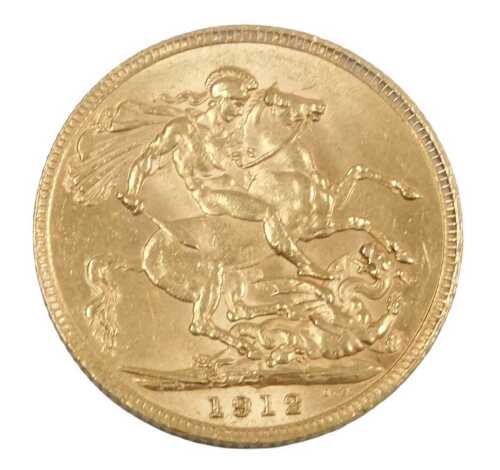 A George V gold full sovereign 1912, 8.0g.