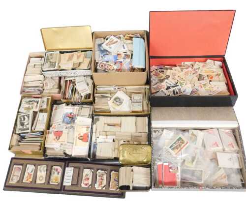 Cigarette and trade cards, including Wills Garden Flowers, John Player Cats, Kensitas Silk Flags,...