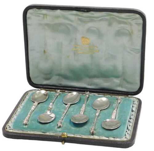 A set of six Continental apostle coffee spoons, white metal, bears marks, cased, 1.62oz.