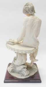 A Capodimonte Florence by Giuseppe Armani resin figure, modelled as a lady perched on a garden... - 2