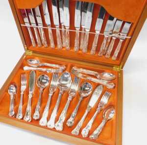 A silver-plated Kings pattern canteen of cutlery, for eight place settings, contained in an oak... - 2